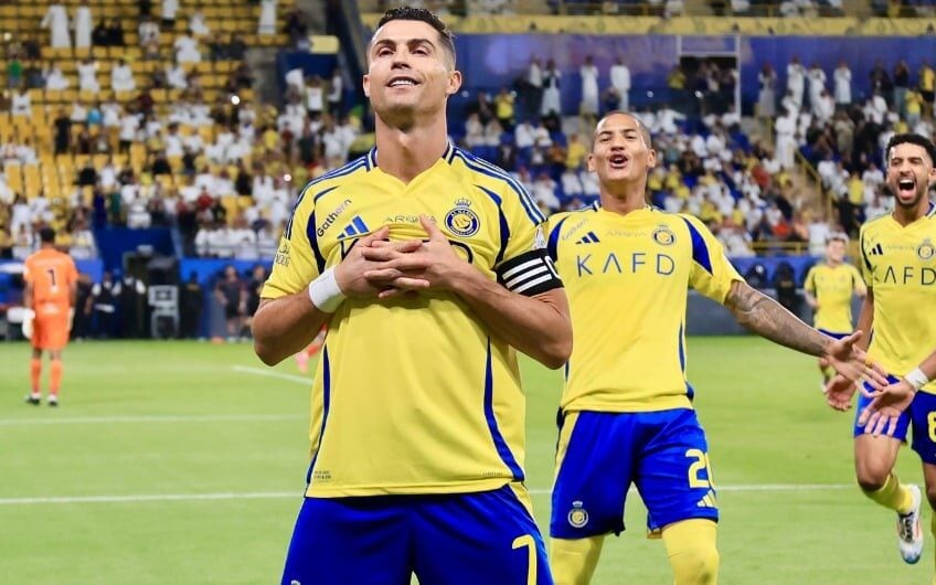 Cristiano Ronaldo tem como objetivo o milésimo gol (Foto: Reprodução/Instagram)