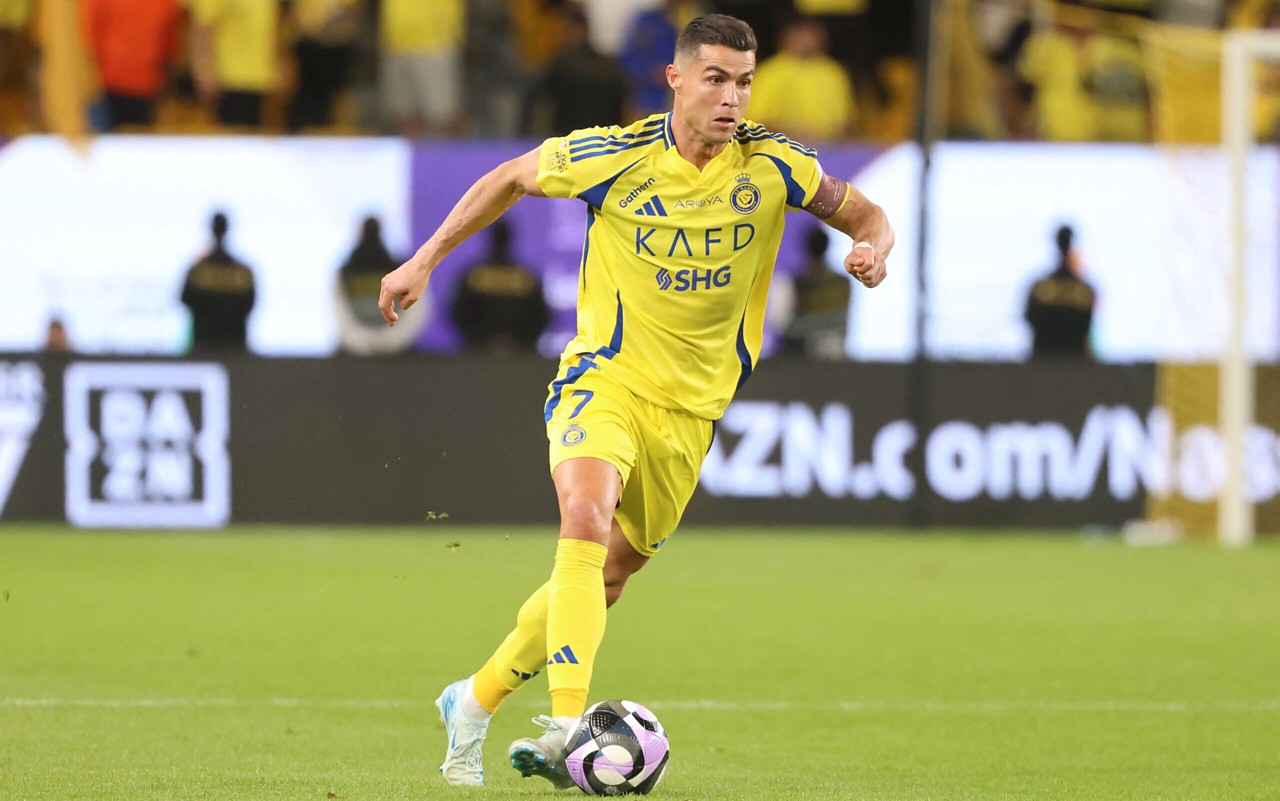 Cristiano Ronaldo em ação pelo Al-Nassr (Foto: FAYEZ NURELDINE/AFP)