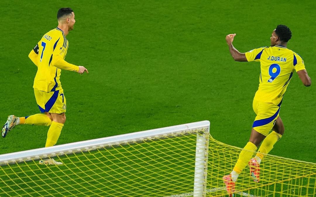 Cristiano Ronaldo e Durán, a nova dupla de ataque do Al-Nassr (Foto: Reprodução/Instagram@alnassr)
