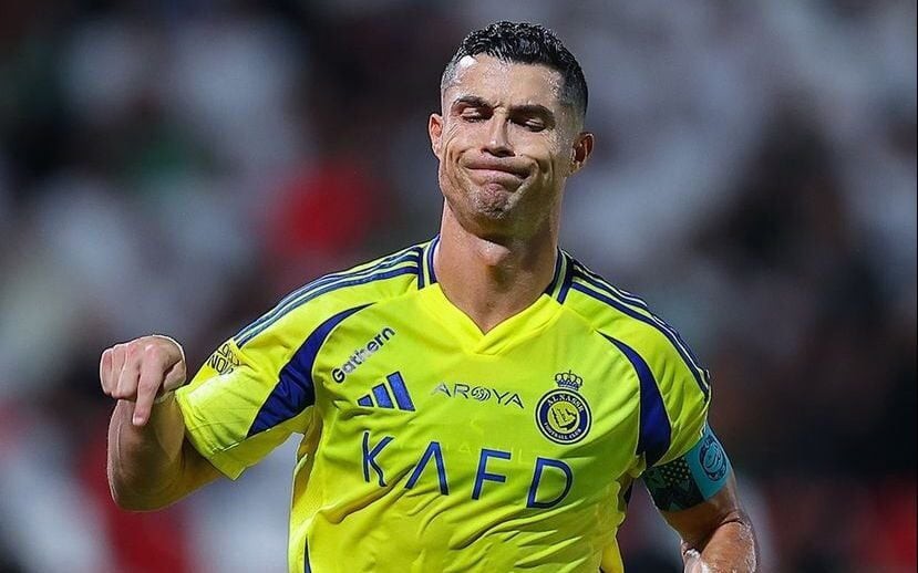 Cristiano Ronaldo comemora gol contra o Al-Ettifaq (Foto: Reprodução/Twitter)