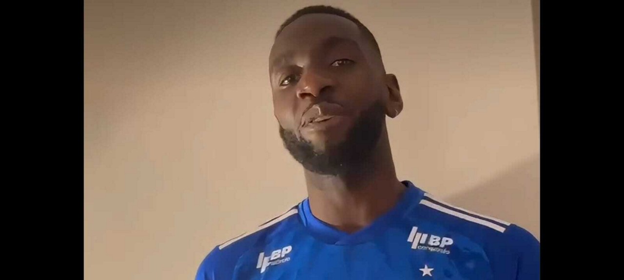 Atacante Bolasie já mandou primeiro recado à torcida do Cruzeiro