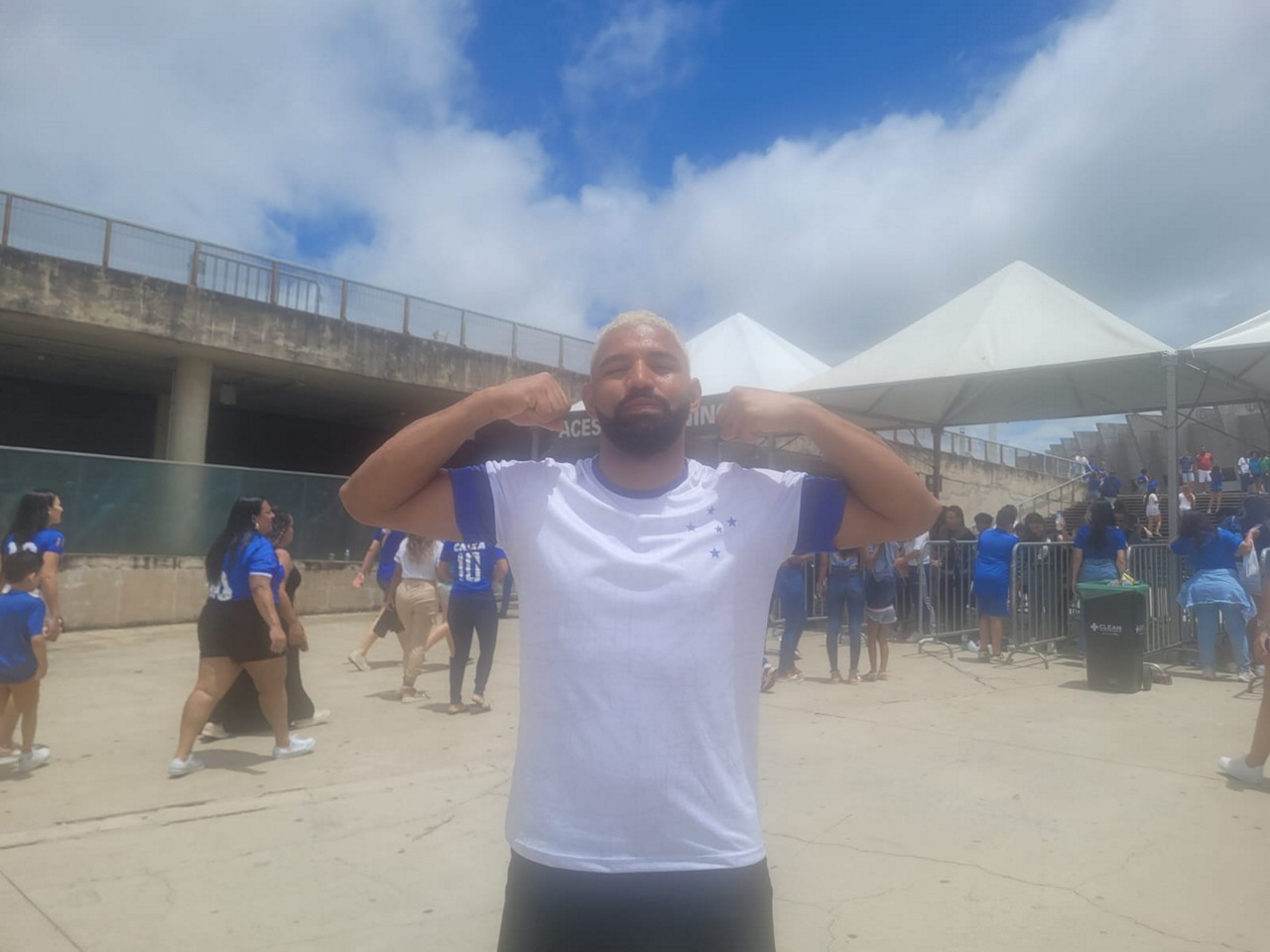 Sósia de Gabigol disse que vai se mudar para BH