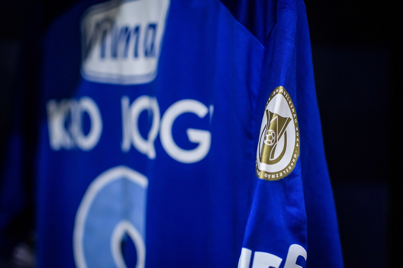 Atual camisa 1 da equipe homenageia época de Ronaldo Fenômeno