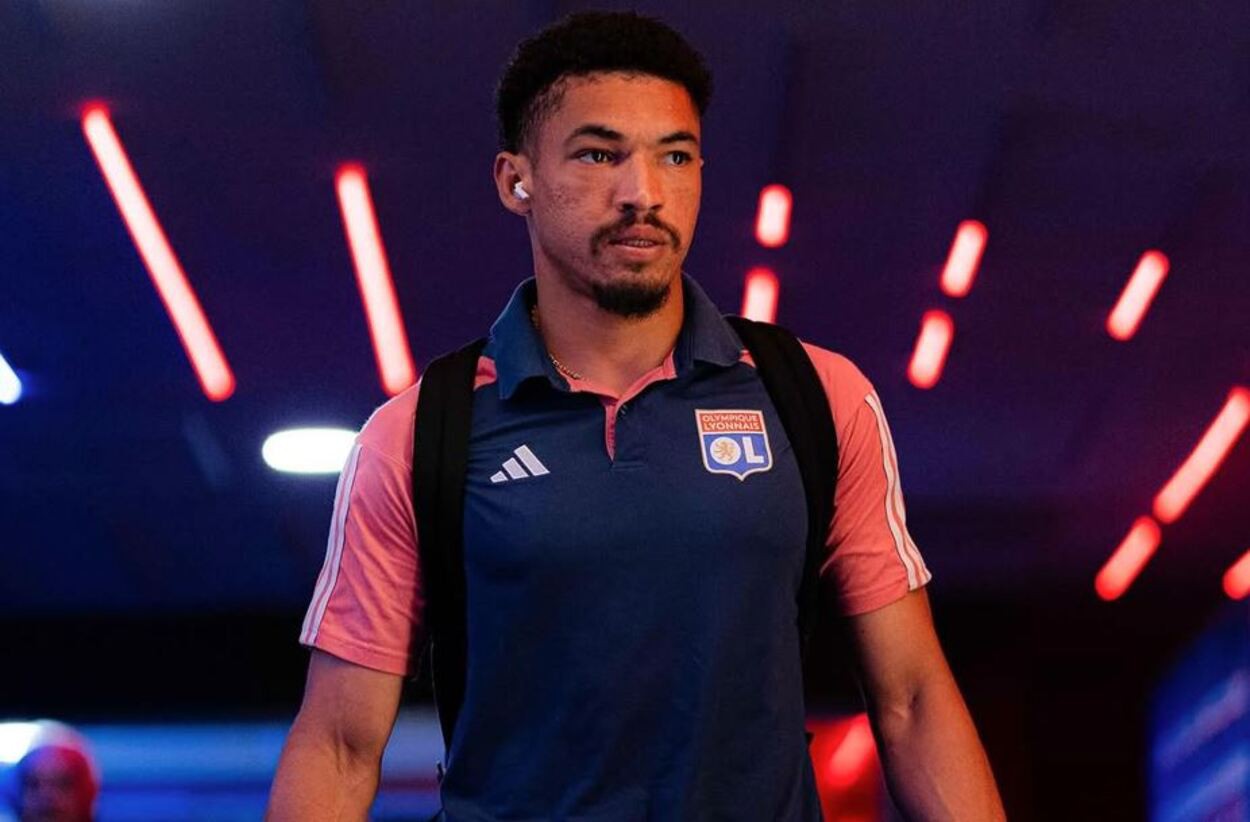 Adryelson assinou vínculo com o Lyon até o meio de 2028