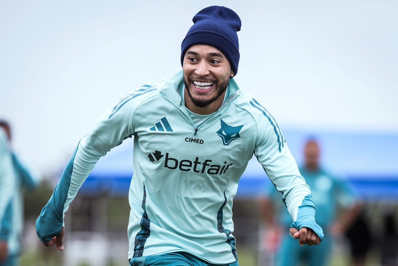 William é titular absoluto da equipe celeste