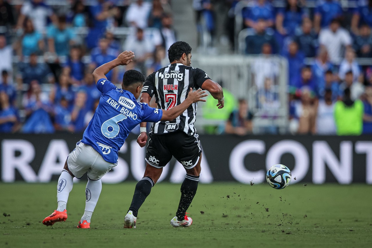 Raposa e Galo duelaram e empataram nos EUA em janeiro