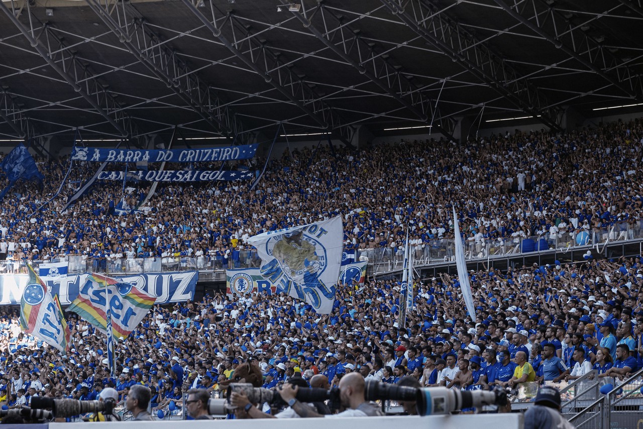 SAF celeste planeja bater novo recorde do estádio