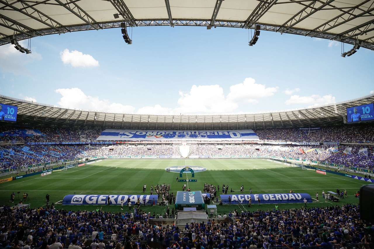 Cruzeiro possui os recordes de público do estádio antes e depois da reforma