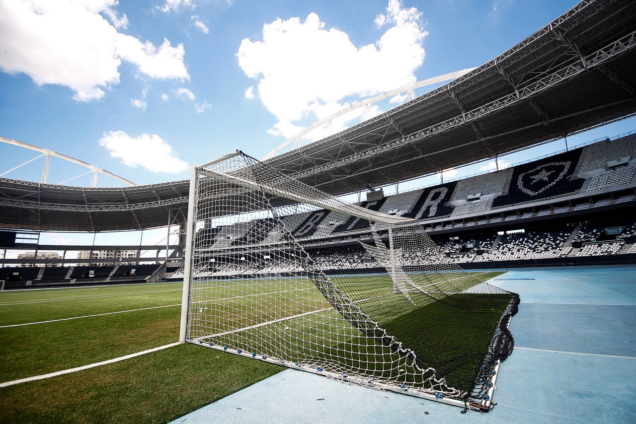 Torcida do Cruzeiro esgotou os 2 mil ingressos disponibilizados