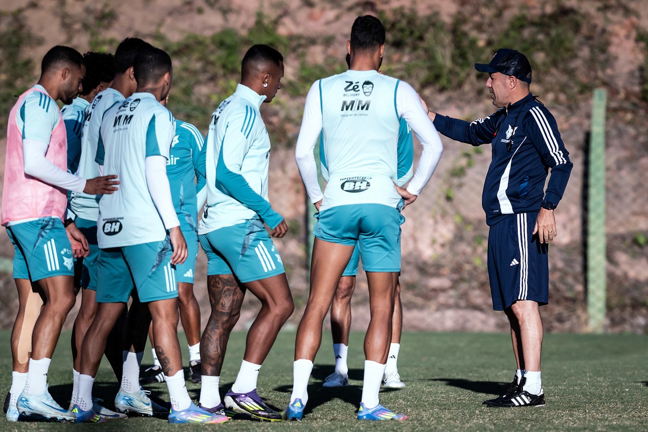Cruzeiro aproveitou a pausa no Brasileirão para reforçar treino