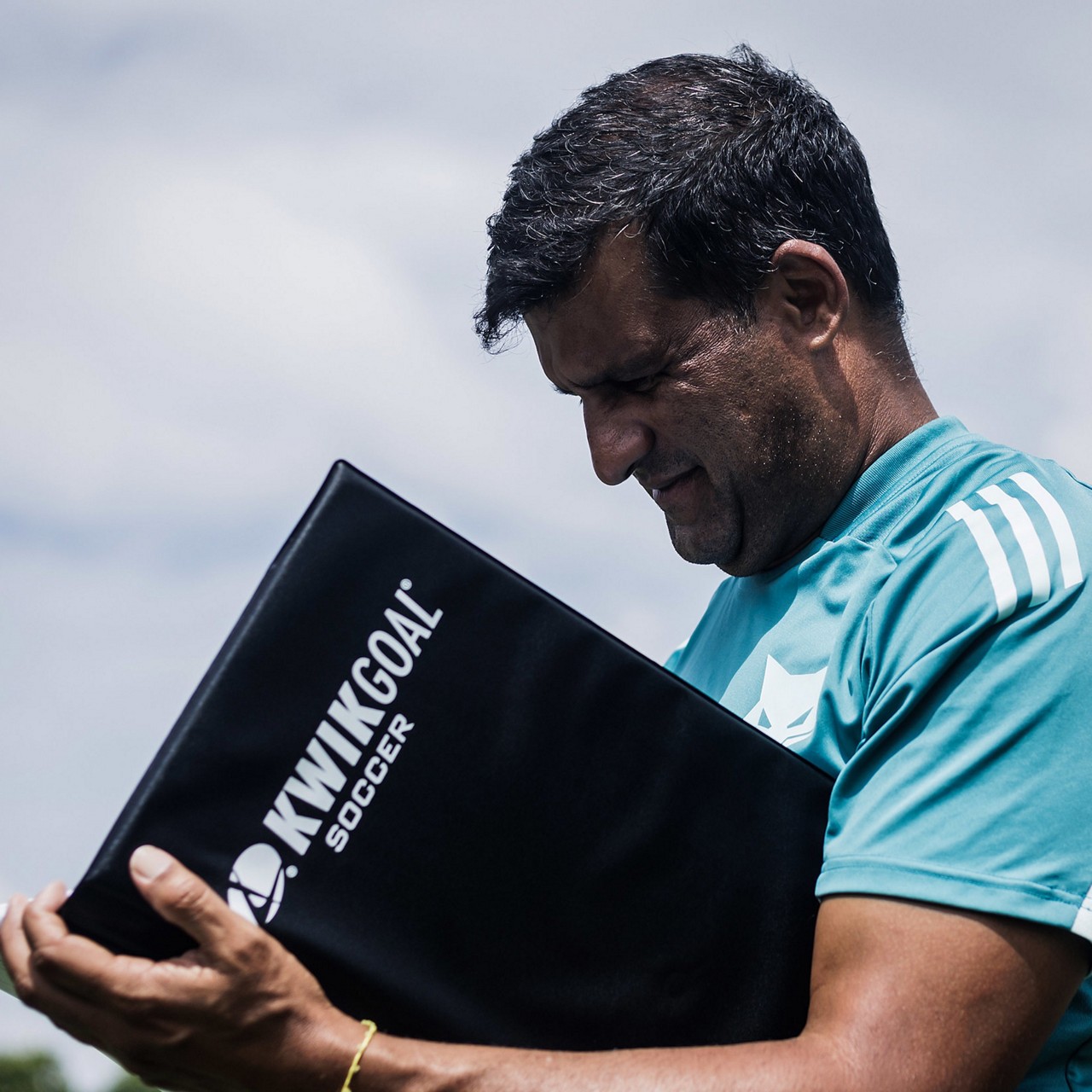 Wesley Carvalho comanda o Cruzeiro diante do Itabirito