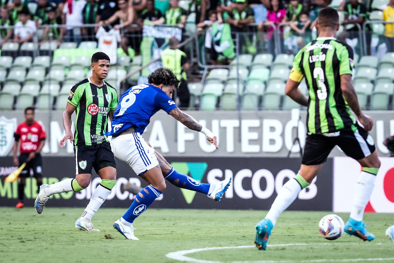 Cruzeiro foi superado nos pênaltis e eliminado do Mineiro 