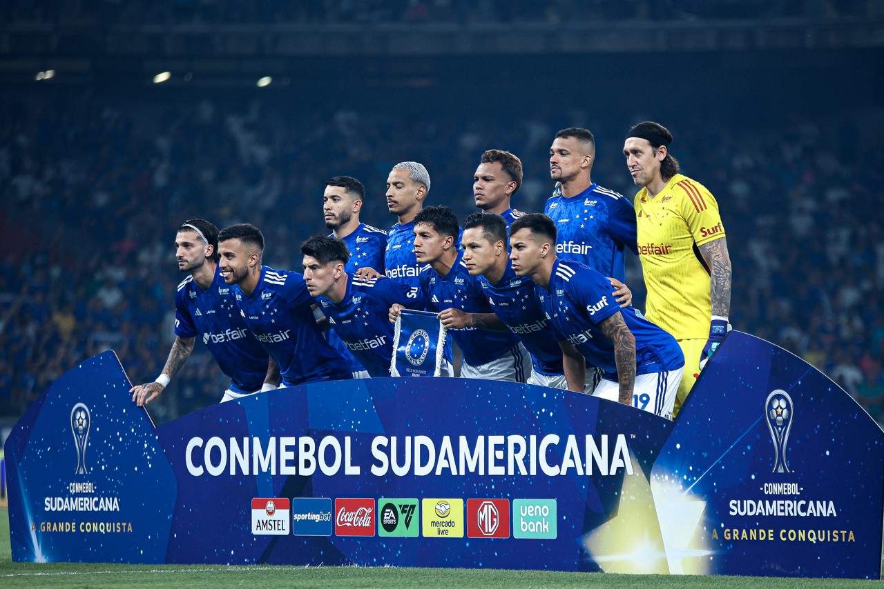 DÁ PRA PASSAR? Cruzeiro busca se salvar na Sul-Americana após boa sequência no Brasileiro