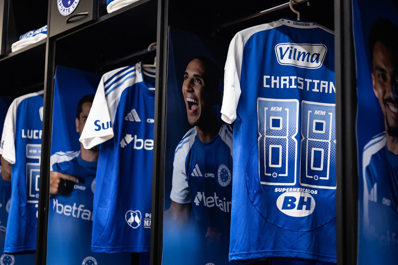 Christian foi poupado do último jogo e retorna como titular