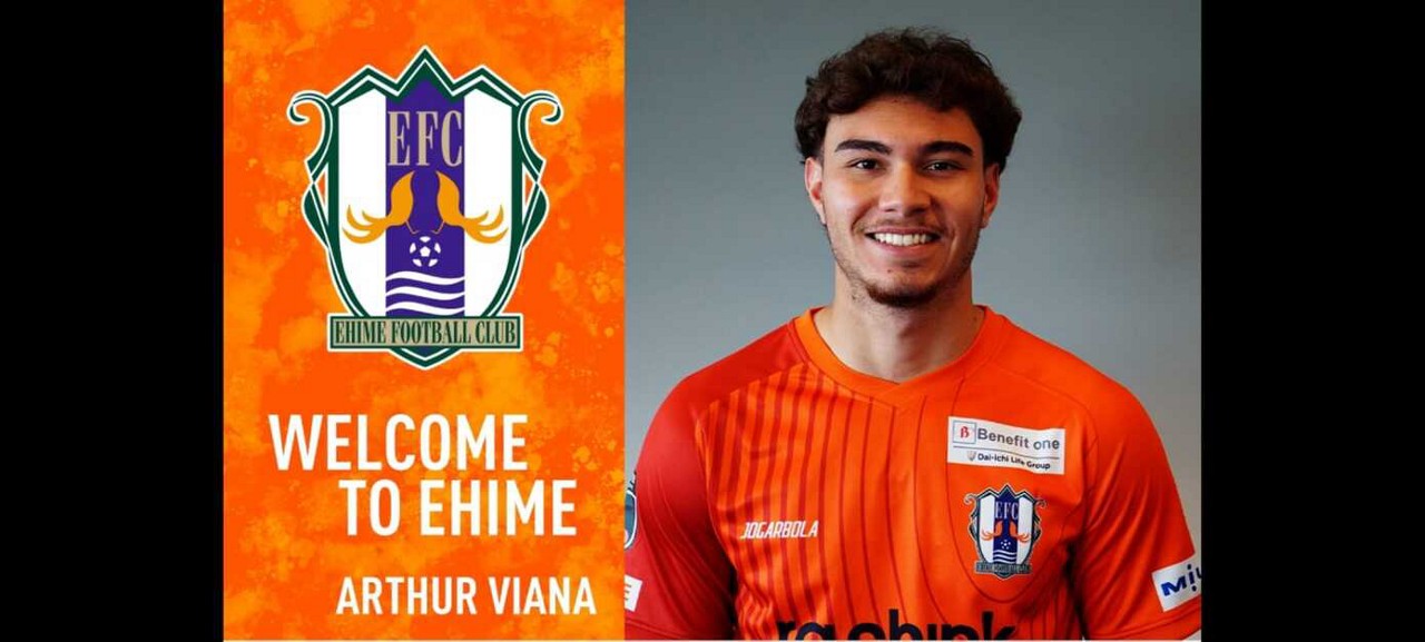 Arthur Viana, de 20 anos, foi anunciado pelo Ehime FC
