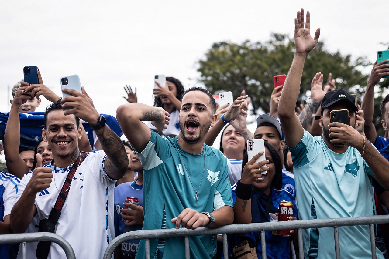 Torcedores do Cruzeiro reclamaram da precificação de ingressos para o jogo contra o Palestino