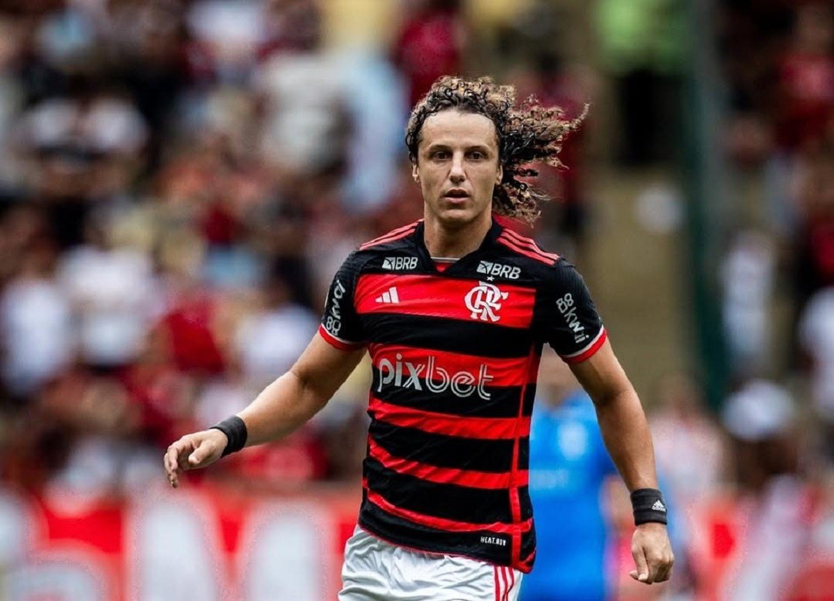 Zagueiro David Luiz é mais um que desperta interesse do Cruzeiro