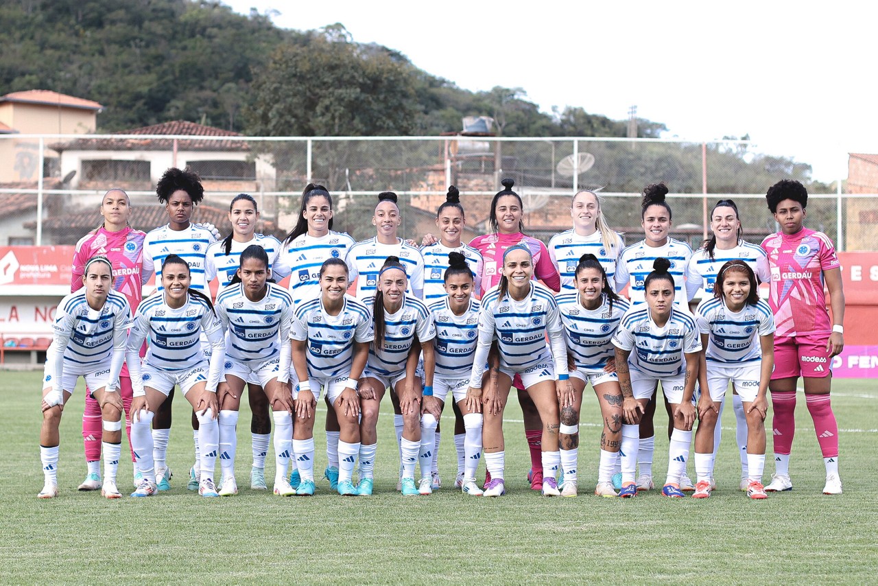 Cruzeiro lidera o Brasileiro feminino e já está nas quartas de final