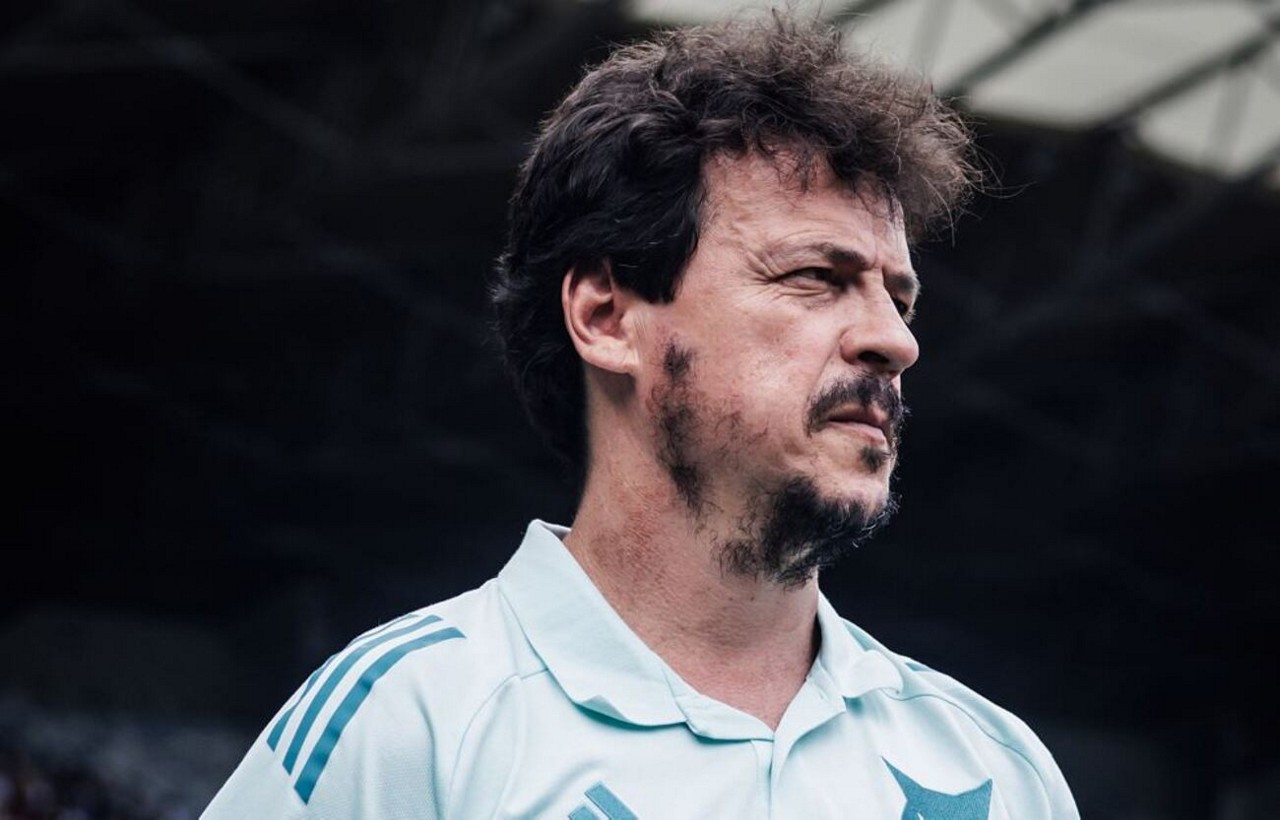 Quando assinou contrato, Diniz fechou vínculo até dezembro de 2025