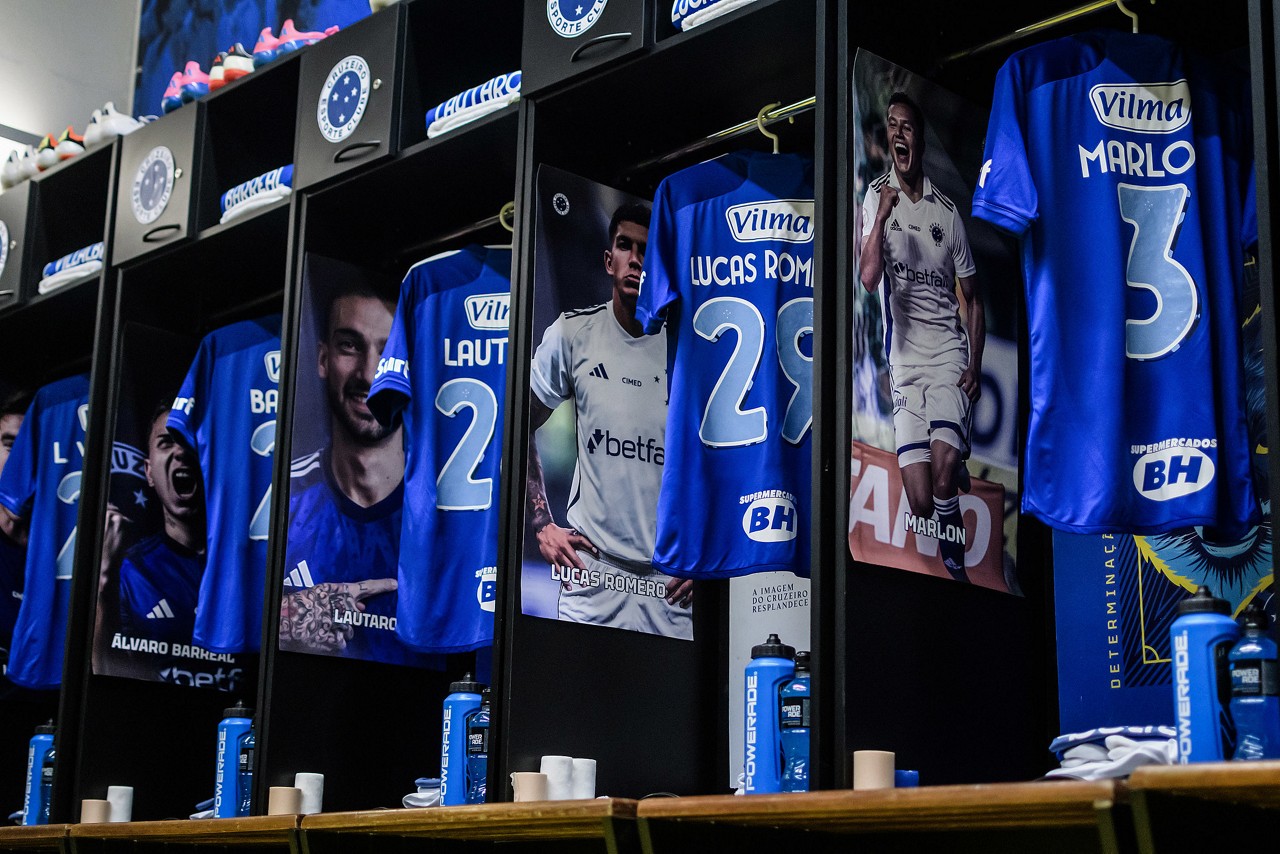 Equipe utilizará sua tradicional camisa azul estrelada