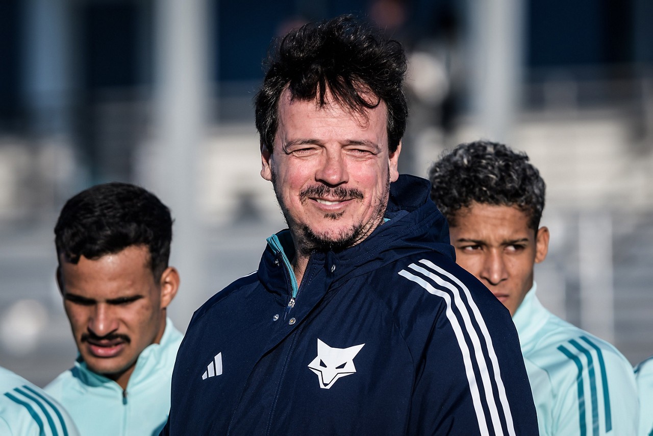 O técnico Fernando Diniz durante pré-temporada do Cruzeiro nos Estados Unidos