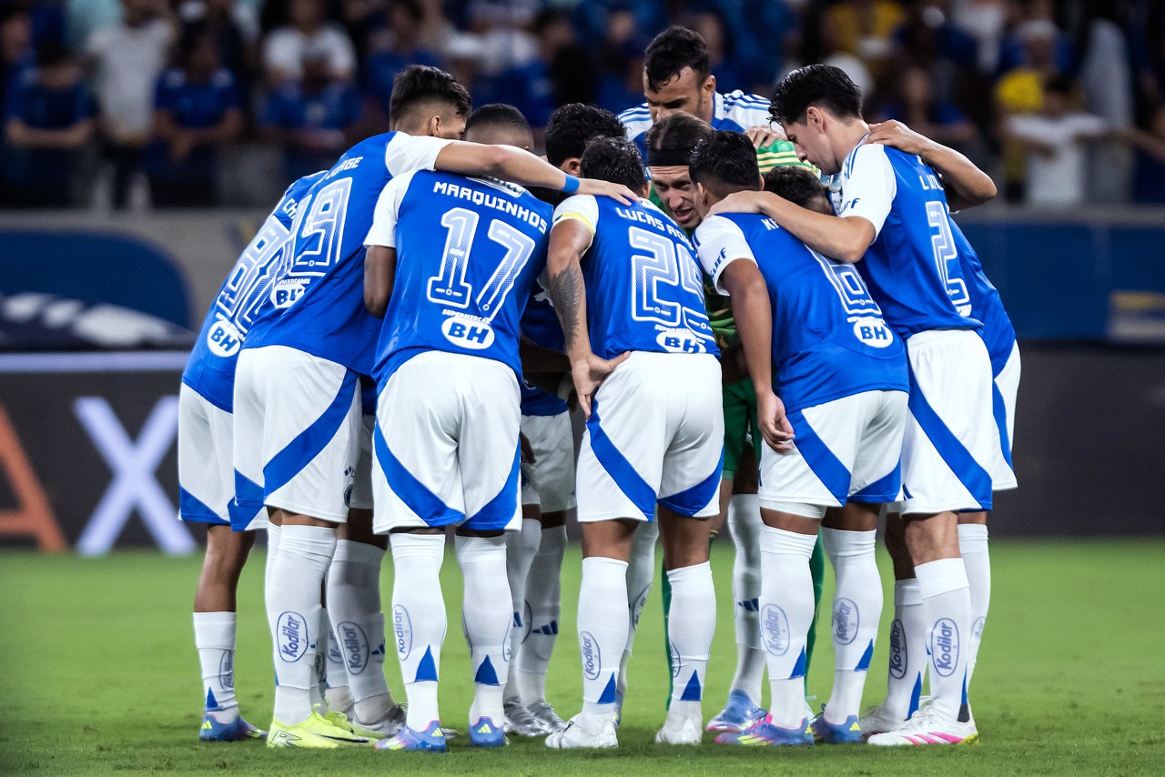 Cruzeiro tenta segunda vitória consecutiva no Brasileirão diante do Flamengo