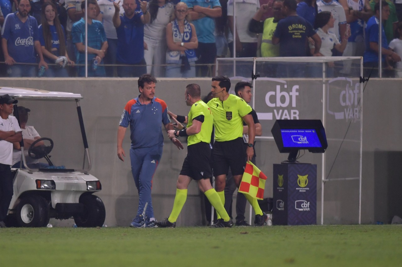 Raposa perdeu por 1 a 0 para o Urubu