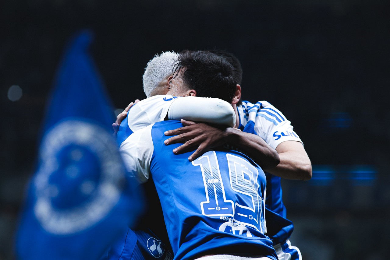 Elenco estrelado vem de goleada sobre o Grêmio no Mineirão