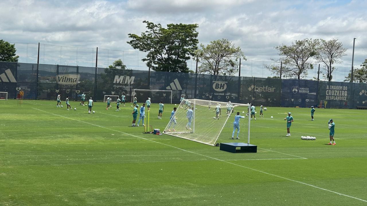 Treino na Toca da Raposa 2 pôde ser acompanhado parcialmente pelos jornalistas
