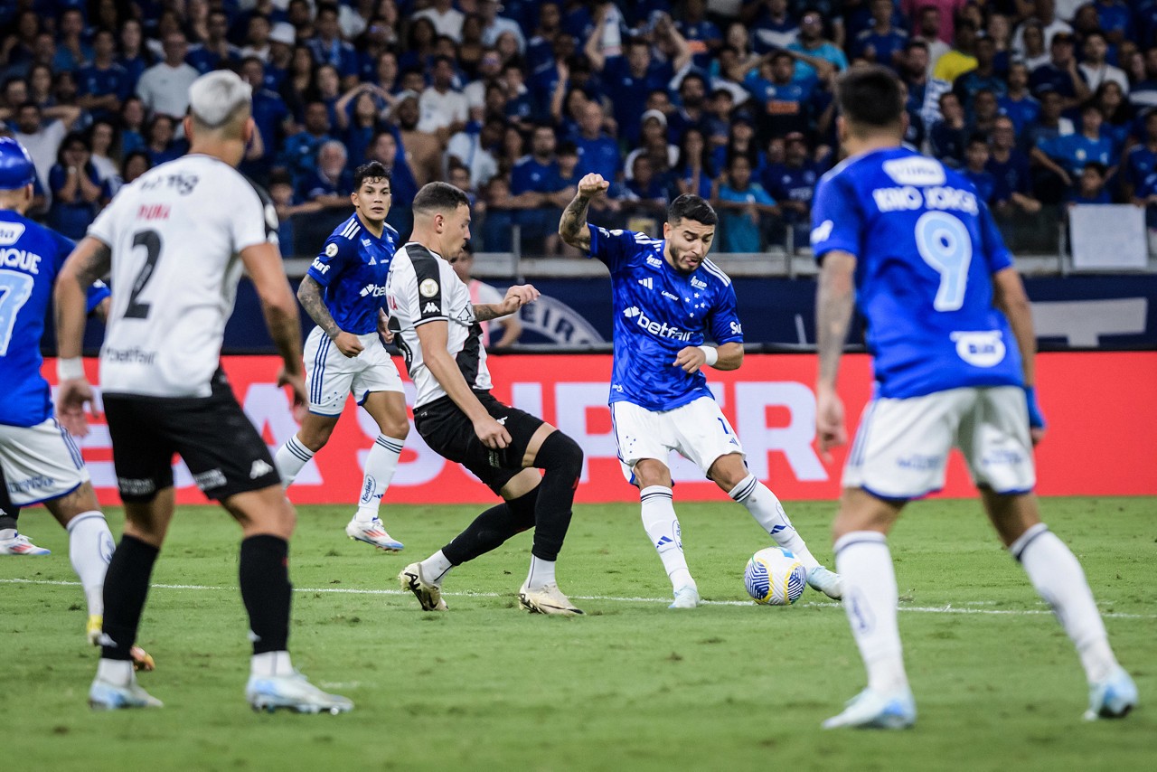 Vasco costuma ter dificuldades quando enfrenta o Cruzeiro em Minas Gerais