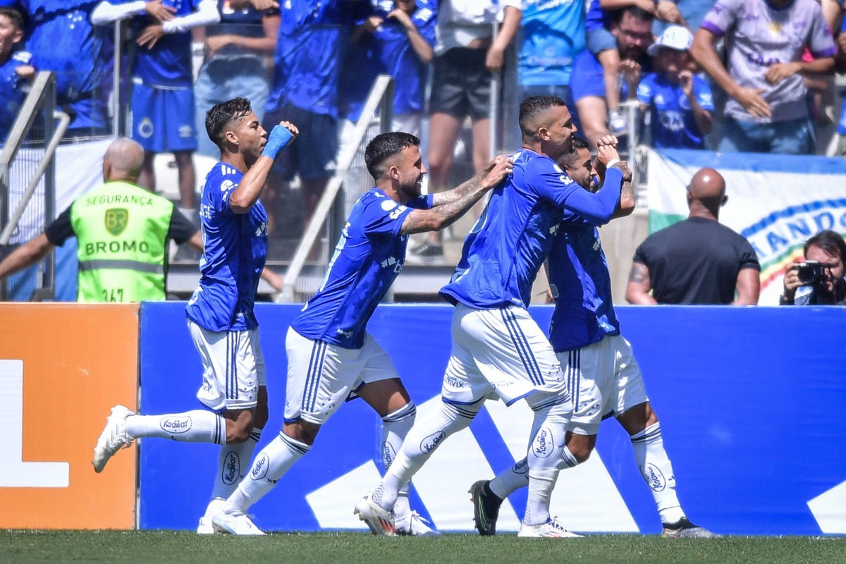 Cruzeiro voltou a vencer no Campeonato Brasileiro neste domingo (1º)
