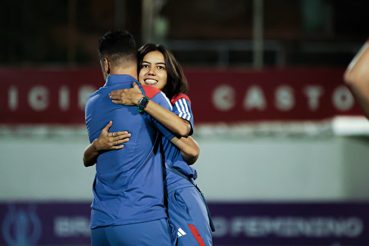 Time passou a treinar na Toca da Raposa 2 e a jogar no Estádio Castor Cifuentes