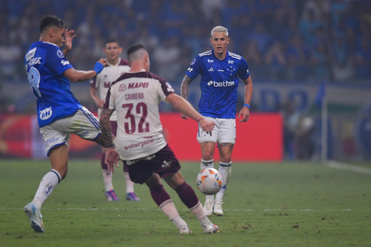 Cruzeiro e Lanús se enfrentaram no Mineirão pela semifinal da Copa Sul-Americana