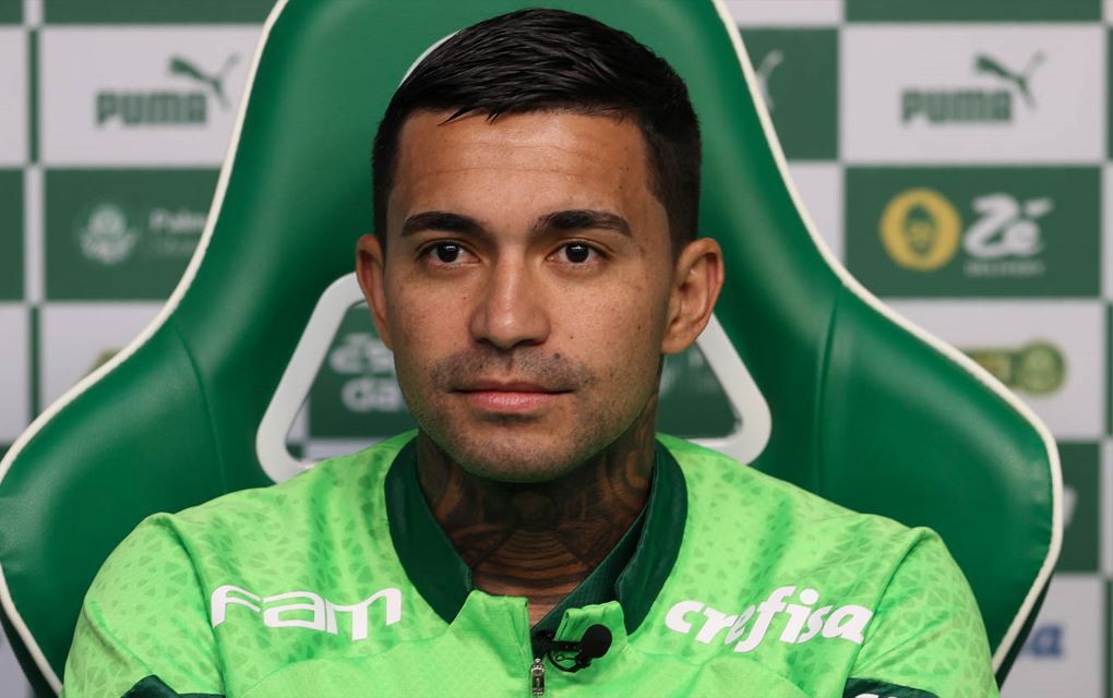 Eduardo Pereira Rodrigues tem 32 anos e nasceu em Goiânia