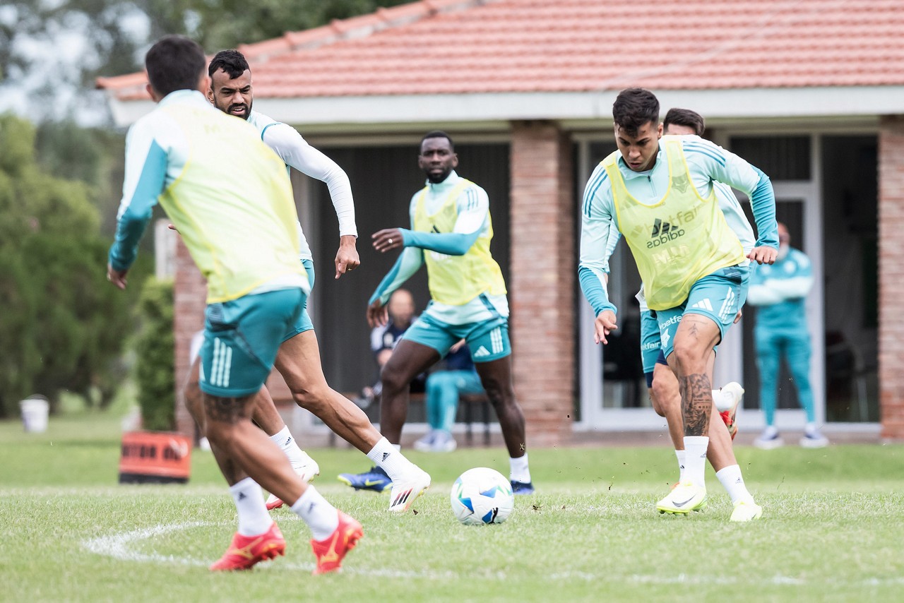 Cruzeiro treina em Santa Fé para a estreia na Sul-Americana