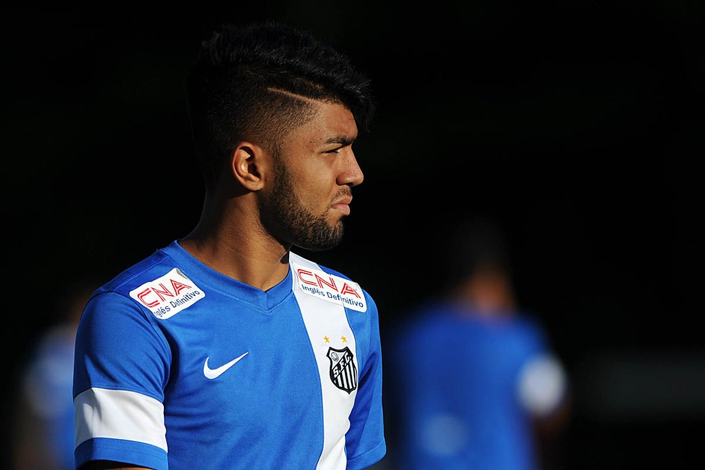 Gabigol é 'menino da Vila' e passou novamente pelo clube em 2018