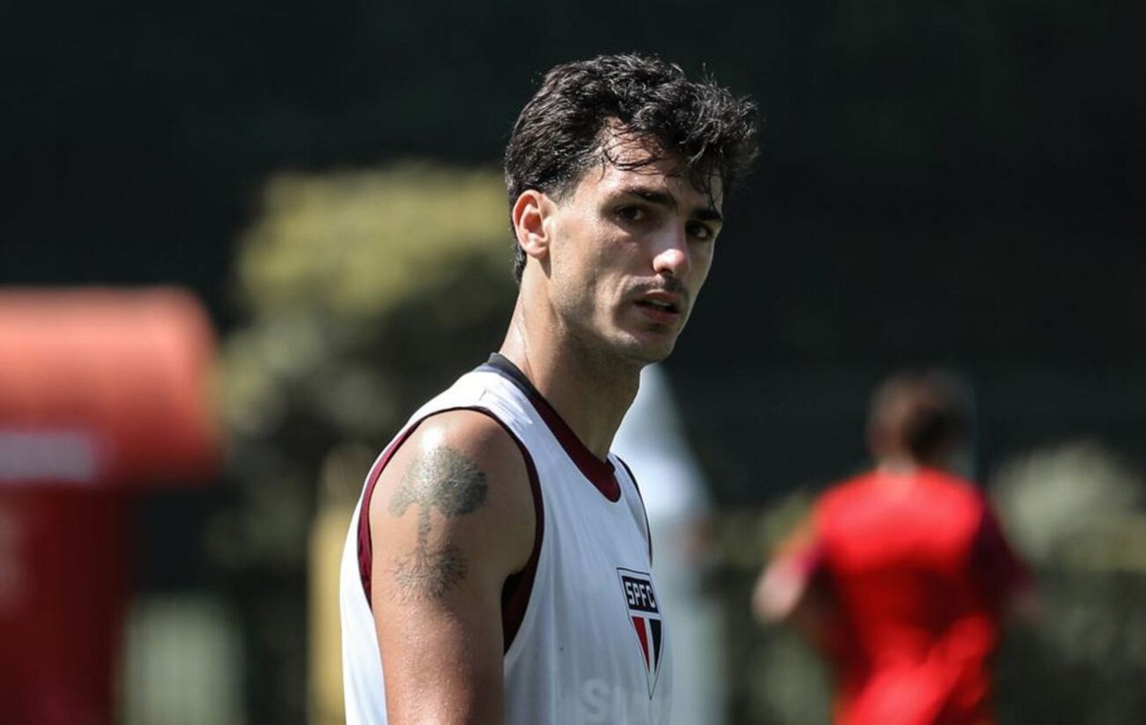 Camisa 19 disputou apenas três partidas, sendo uma como titular