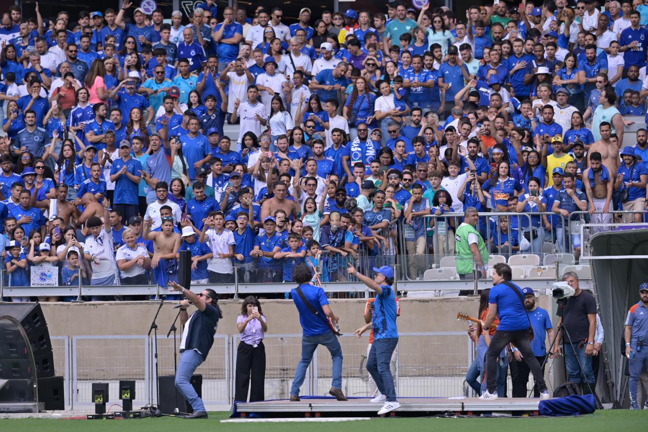 Torcida do Cruzeiro nas arquibancadas do Mineirão