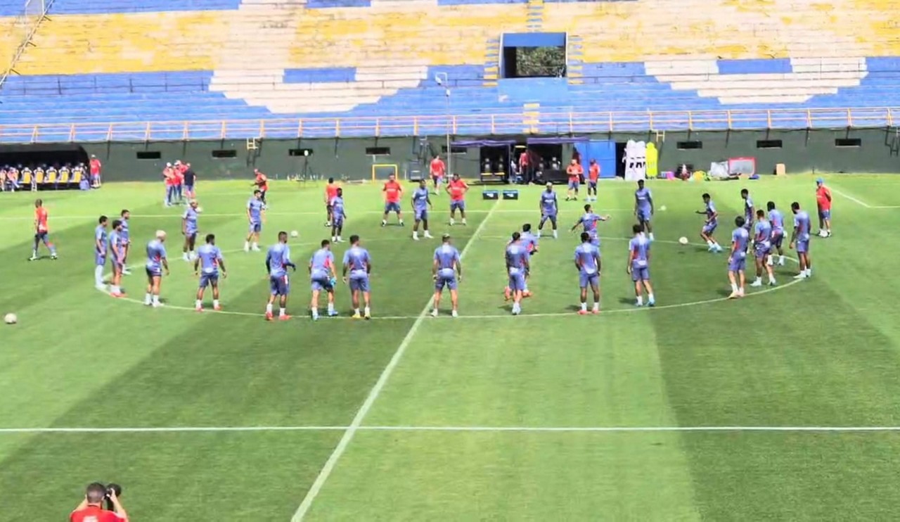 Cruzeiro fez o último treinamento para a decisão da Sul-Americana na manhã desta sexta-feira (22)