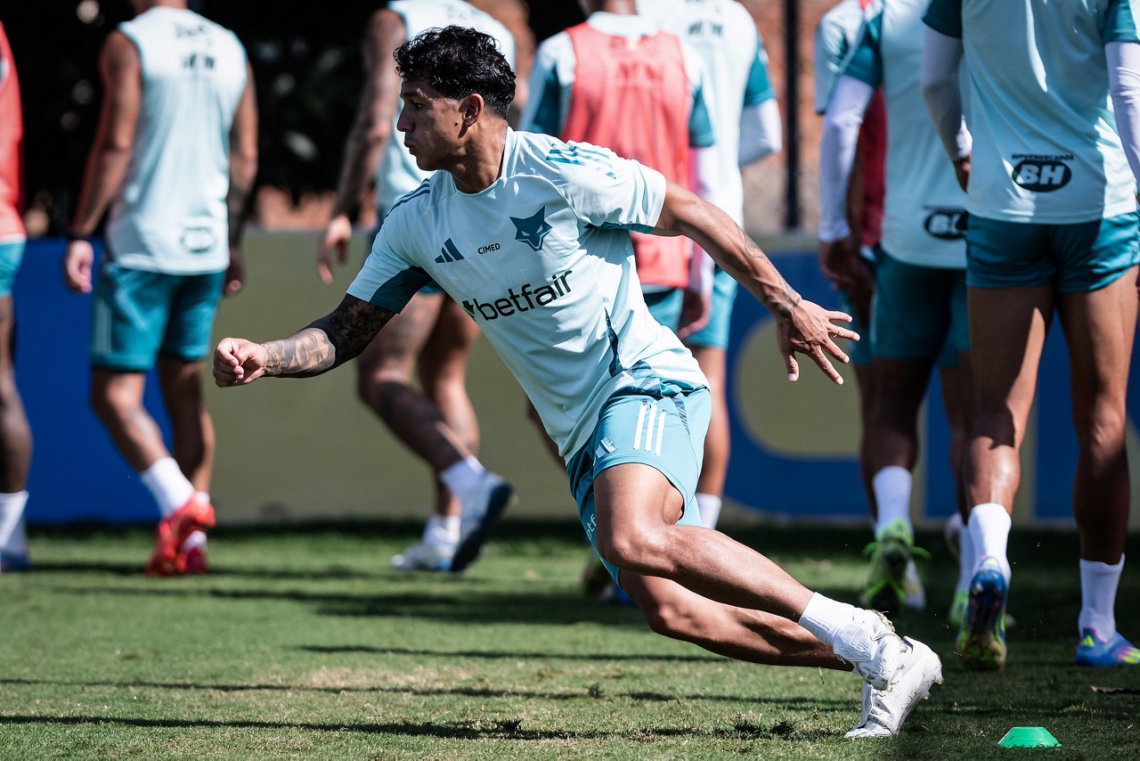 Romero é um dos líderes do time e renovou contrato recentemente