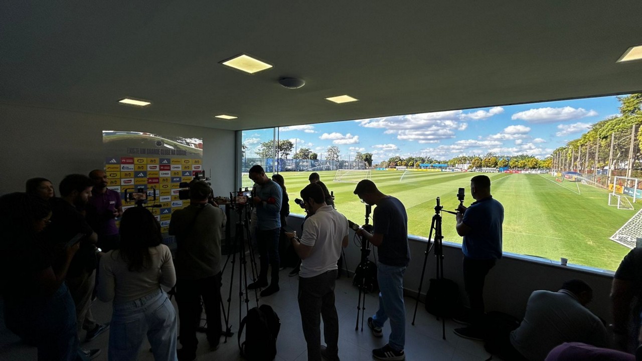 Cruzeiro inaugurou nova sala de imprensa na Toca da Raposa 2