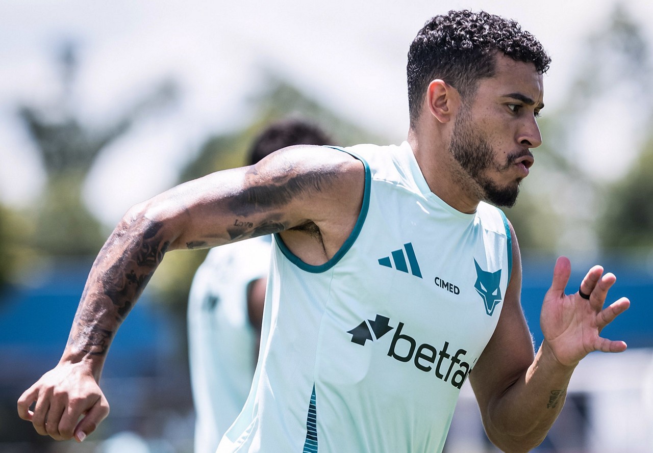 William, lateral-direito do Cruzeiro