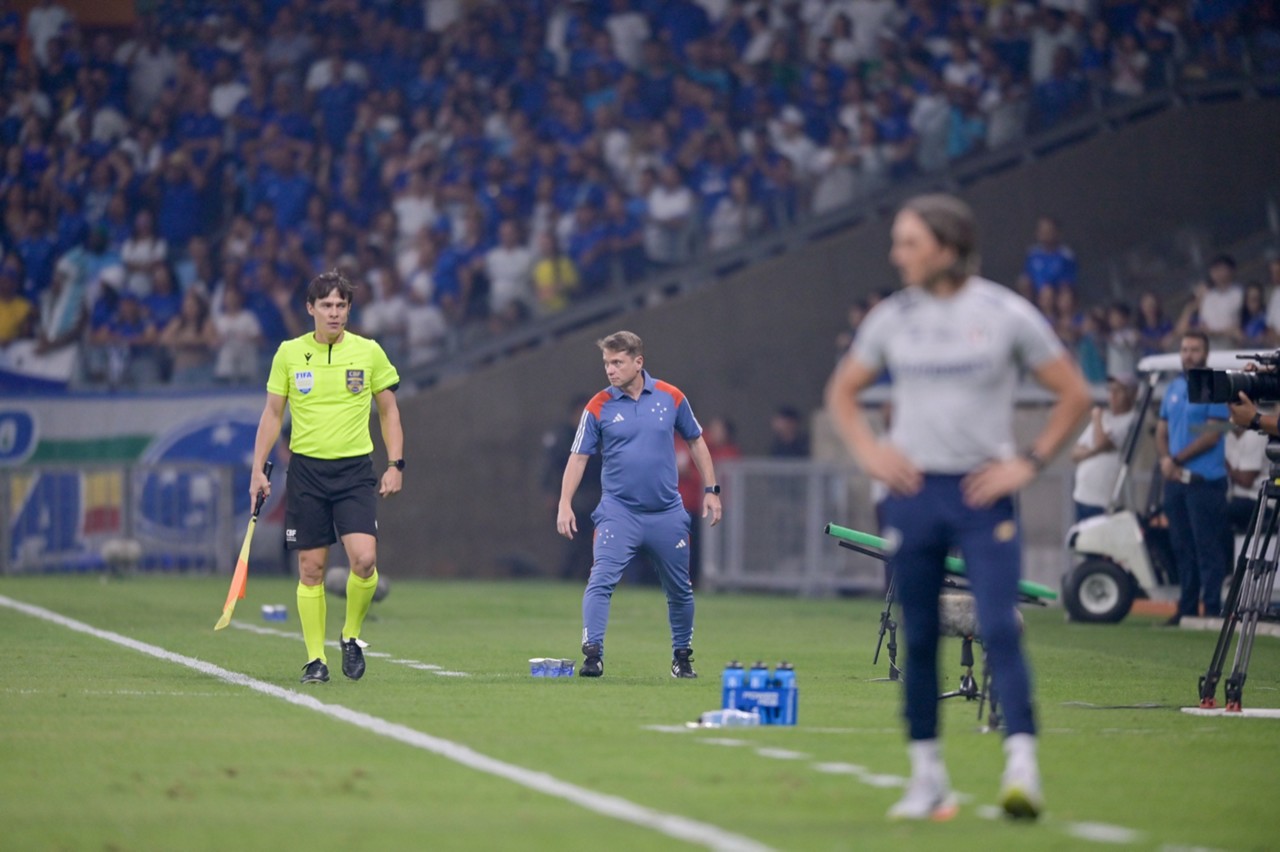 EMBALOU! Cruzeiro consegue terceira vitória seguida, algo que não fazia há quase um ano