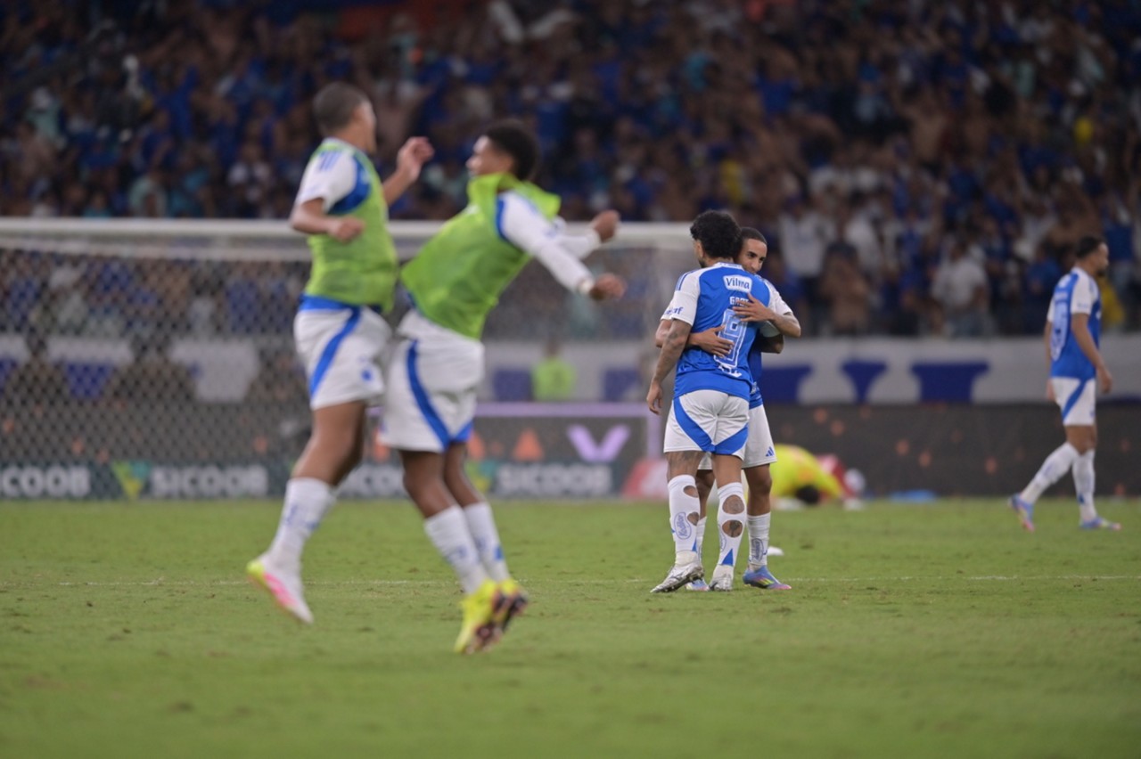 Gabigol fez o gol da vitória nos instantes finais do jogo