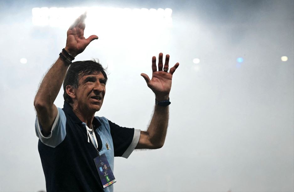 Costas se emocionou após vitória sobre o Corinthians