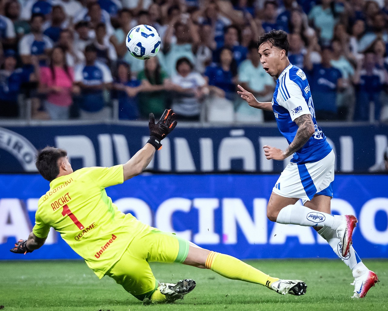 Kaio Jorge marcou o gol da vitória celeste sobre o Internacional neste sábado (23/8) no Mineirão
