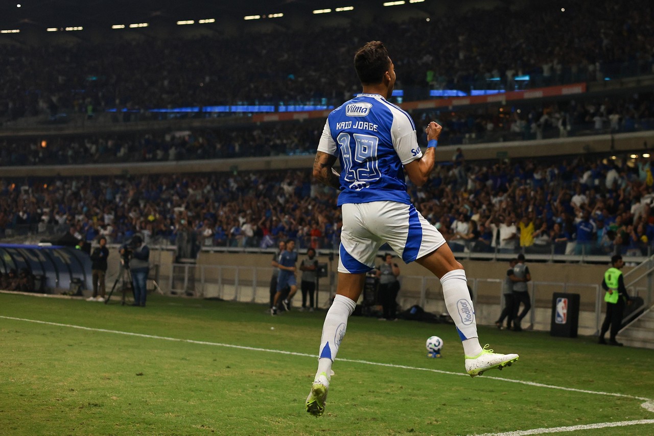 Camisa 19 chegou a dez gols na temporada