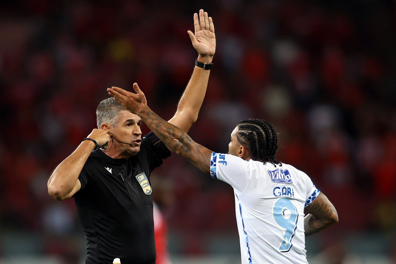 Marcelo de Lima Henrique apitou Internacional e Cruzeiro no Beira-Rio