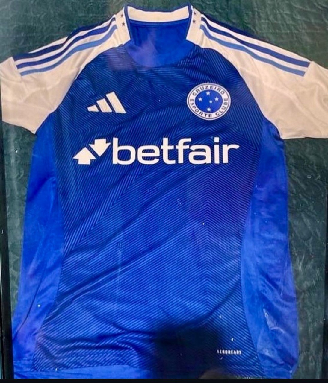 Suposta nova camisa vazada na internet 
