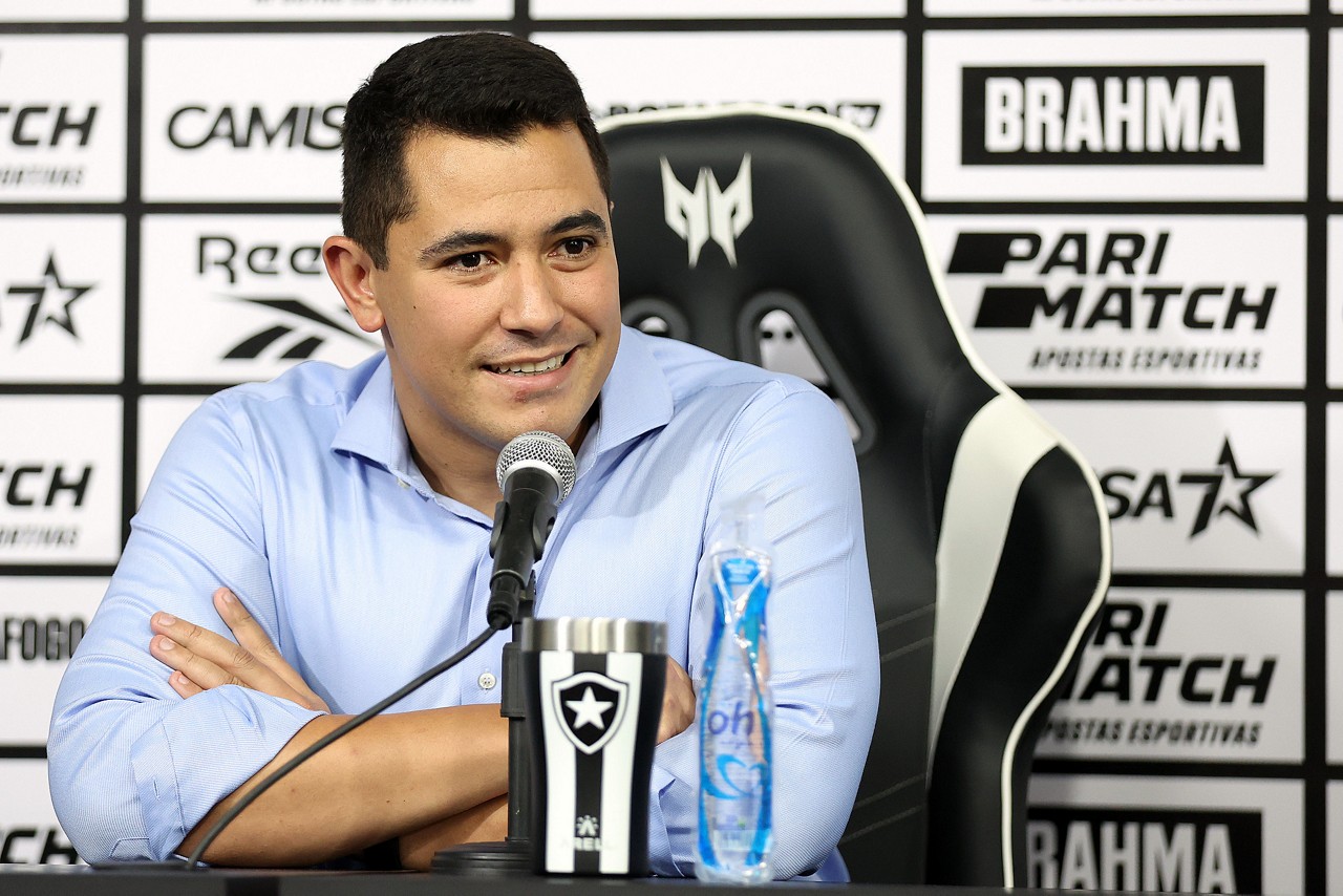 Martins ou por três equipes nesta temporada